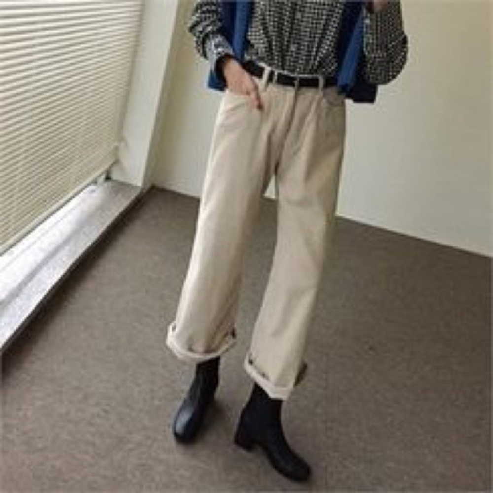 Wide leg Corduroy Pant